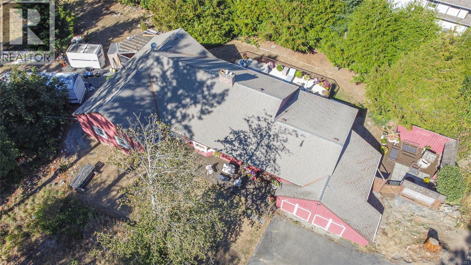 918 walfred Rd, Langford