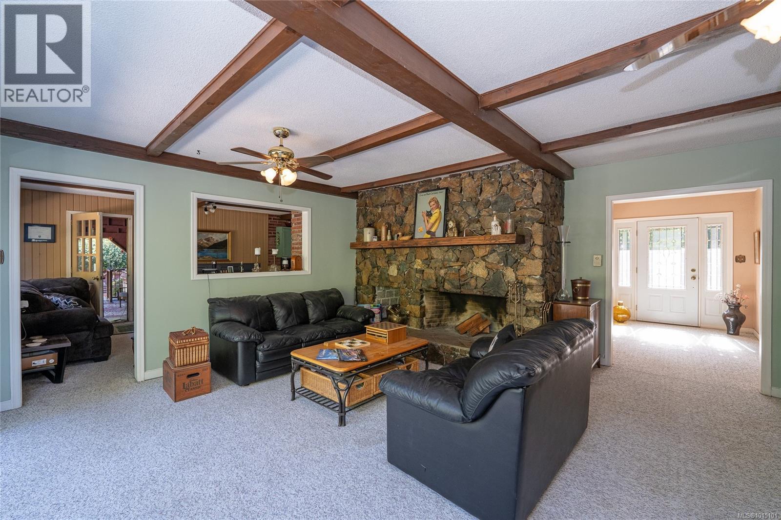 918 walfred Rd, Langford