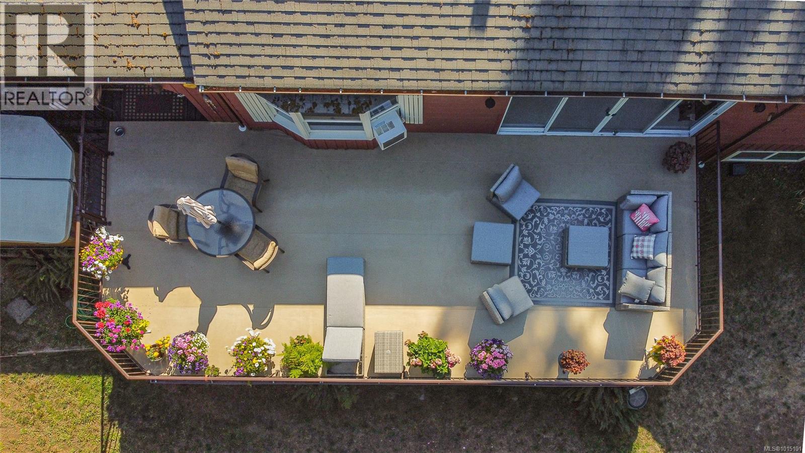 918 walfred Rd, Langford