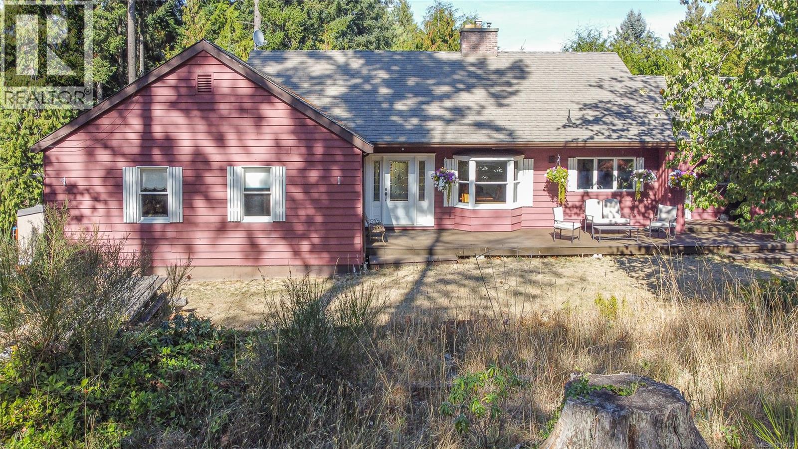 918 walfred Rd, Langford