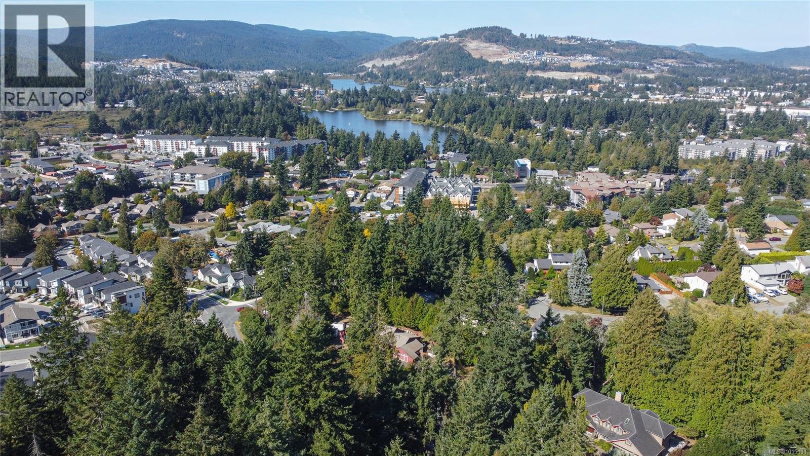 918 walfred Rd, Langford