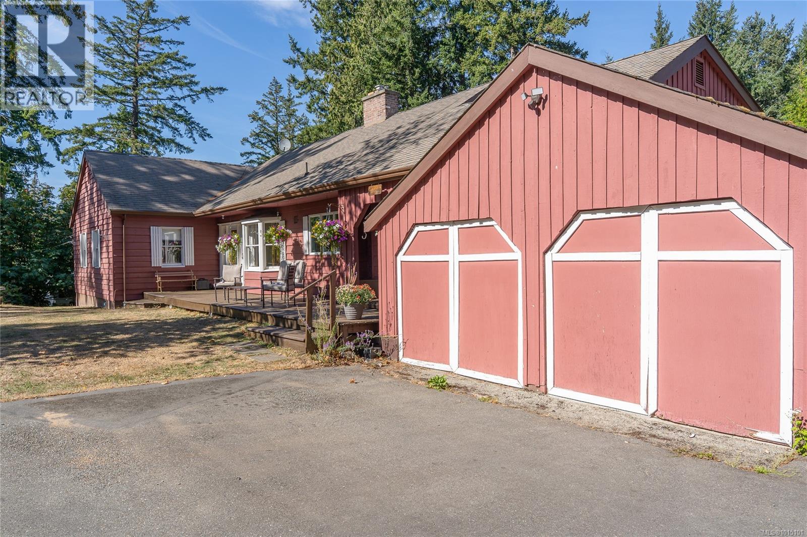 918 walfred Rd, Langford