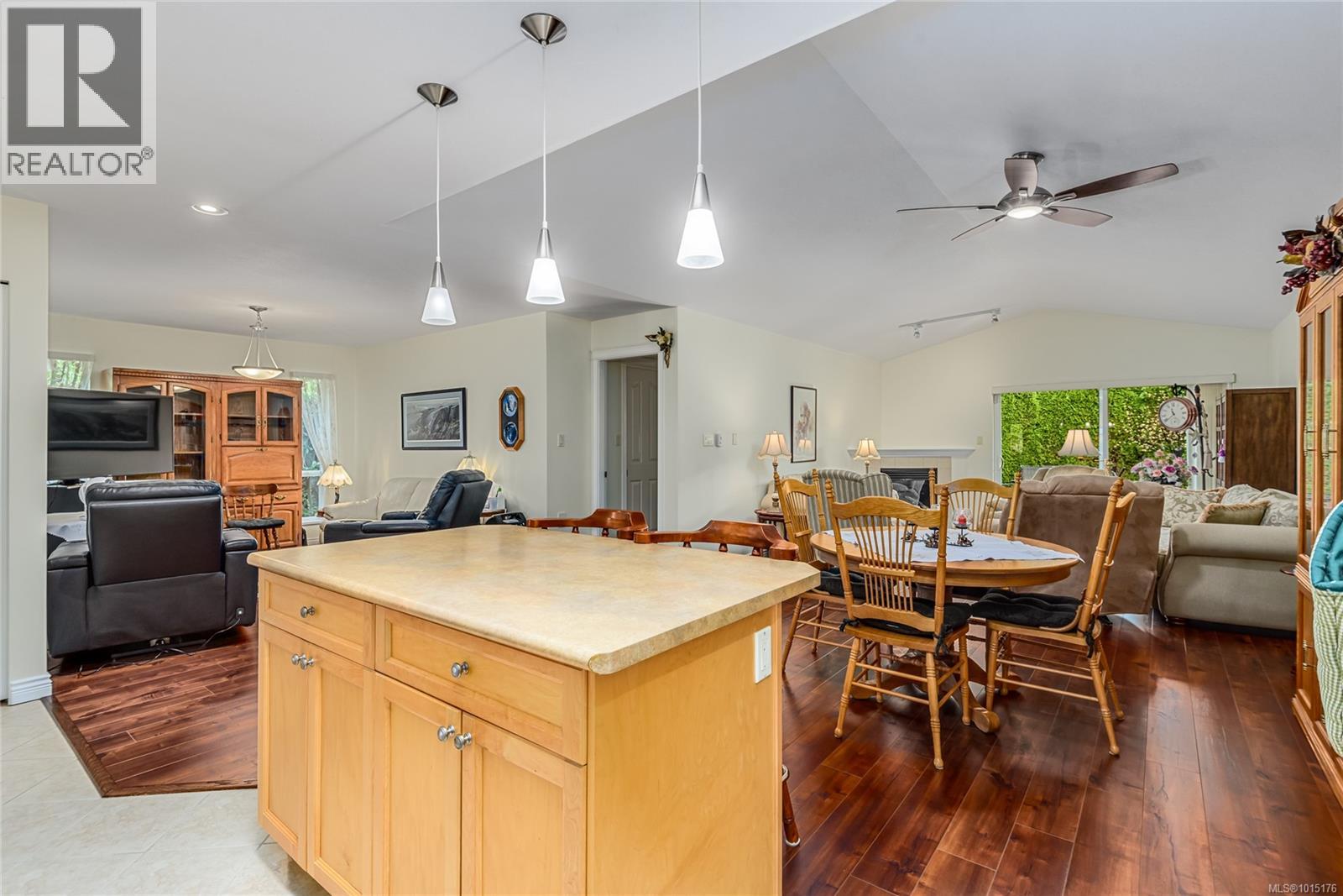 127 1919 St. Andrews Pl, Courtenay