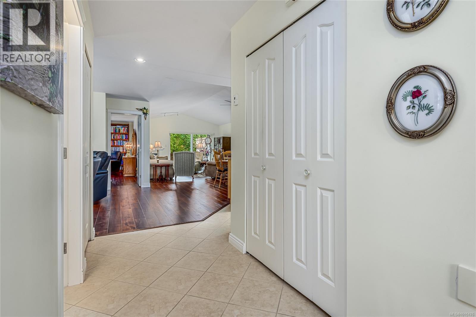 127 1919 St. Andrews Pl, Courtenay