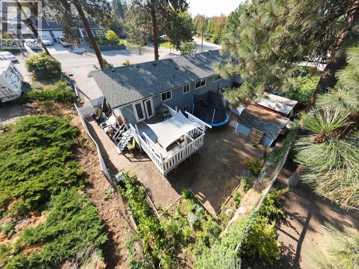  488 Stanley Crescent, Kelowna