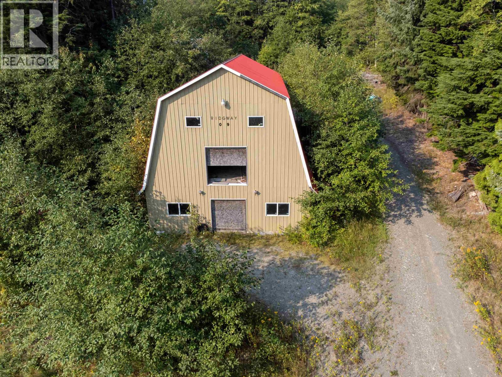 5451-5453 37 HIGHWAY, Terrace
