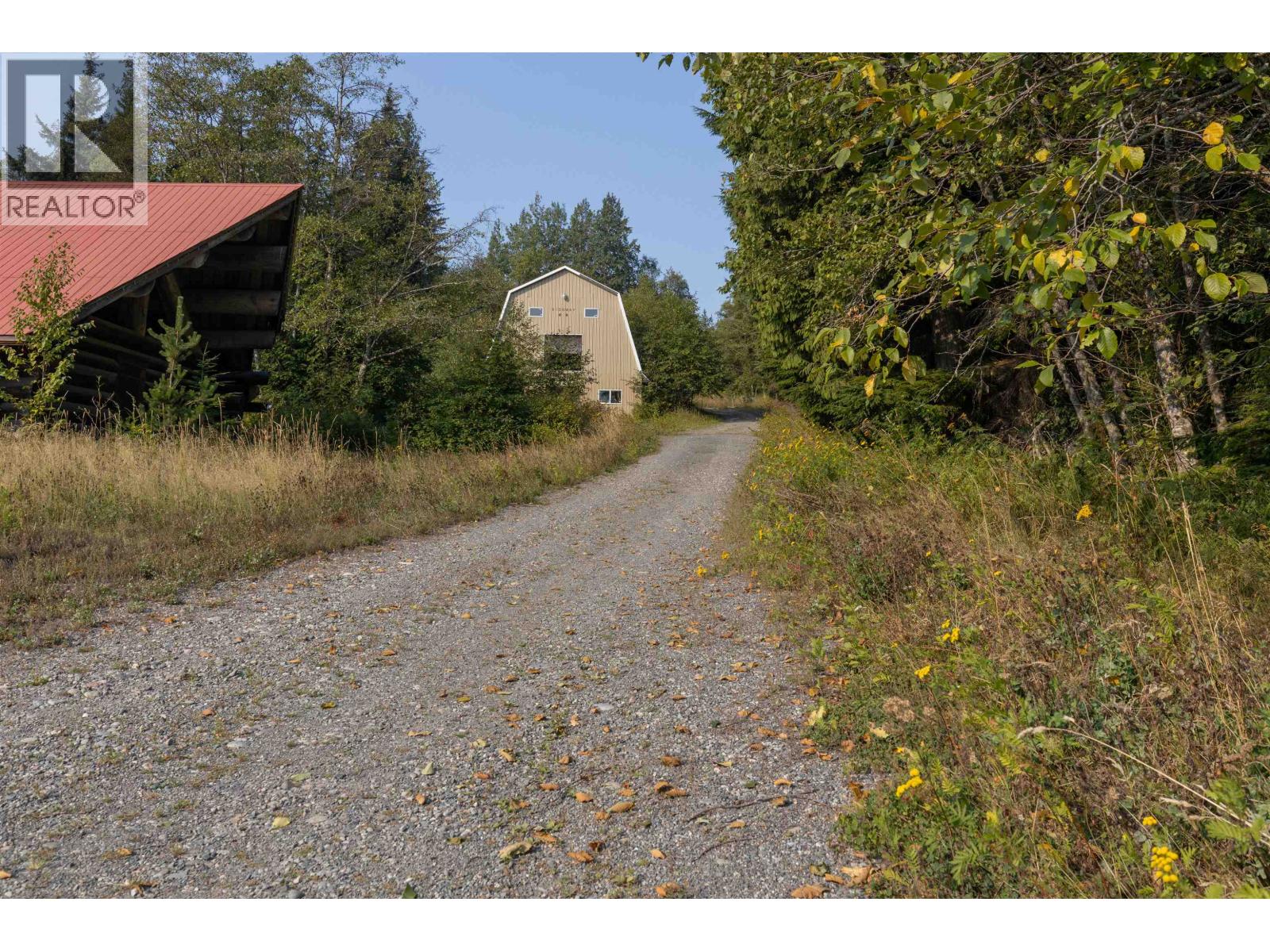 5451-5453 37 HIGHWAY, Terrace