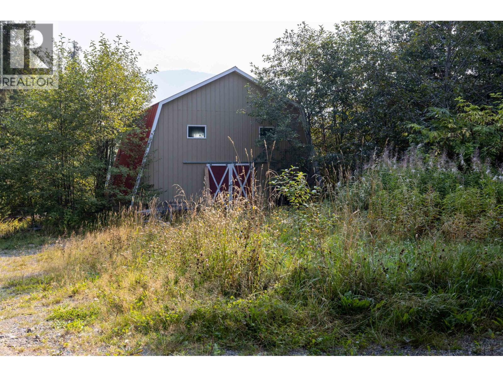 5451-5453 37 HIGHWAY, Terrace