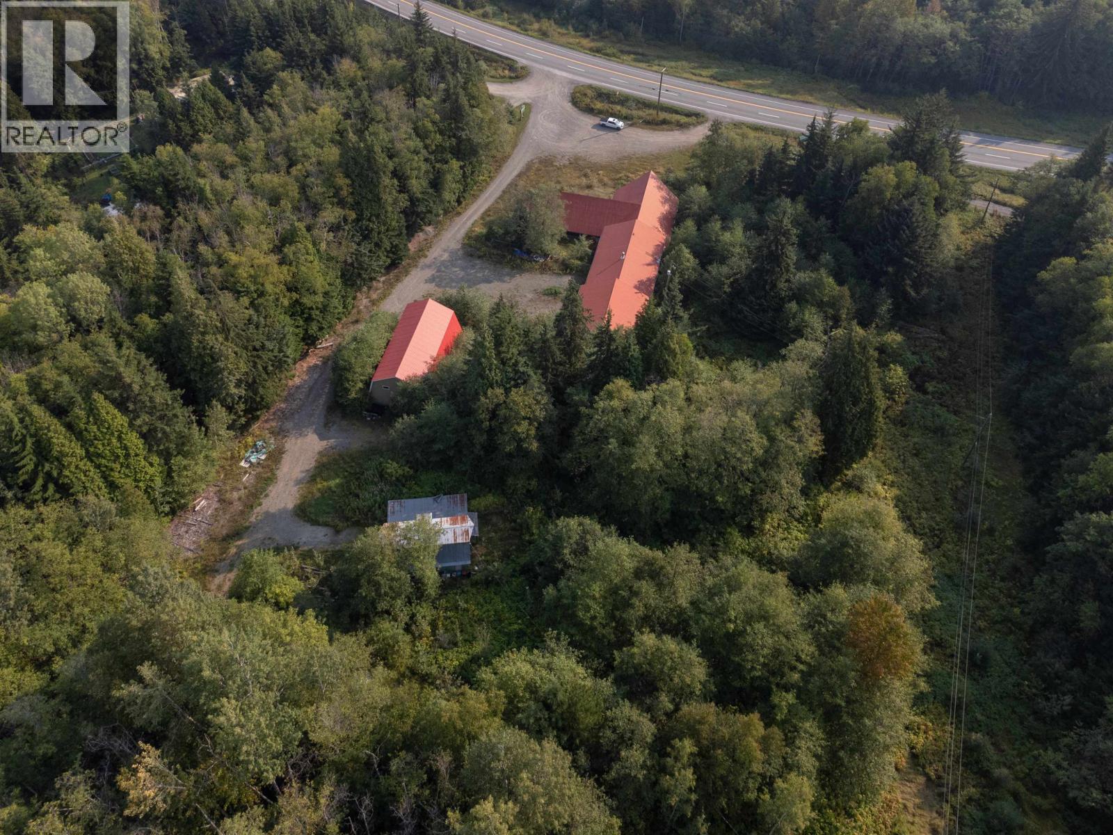 5451-5453 37 HIGHWAY, Terrace