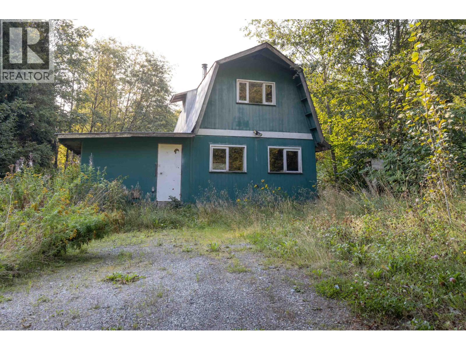 5451-5453 37 HIGHWAY, Terrace