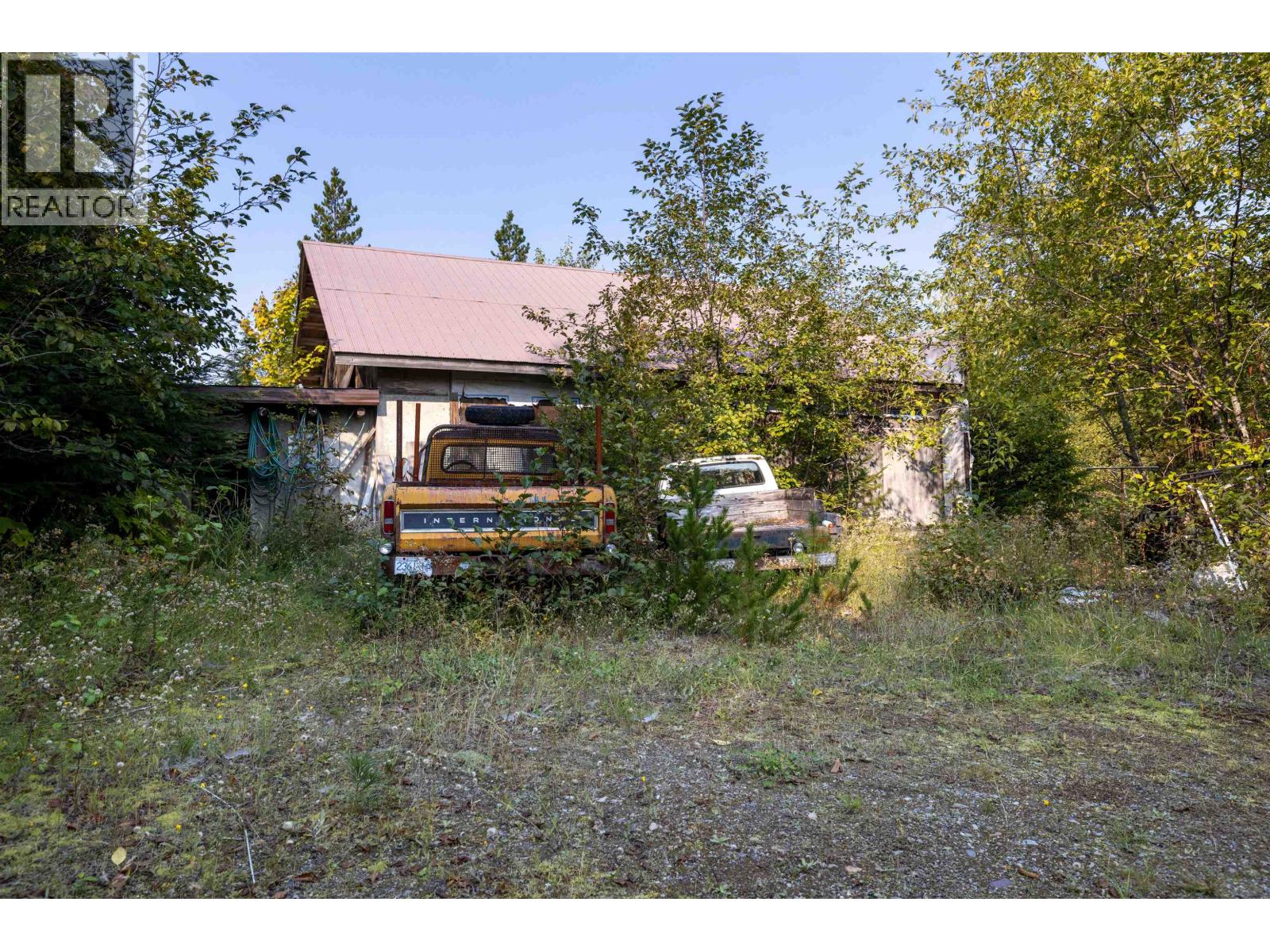 5451-5453 37 HIGHWAY, Terrace