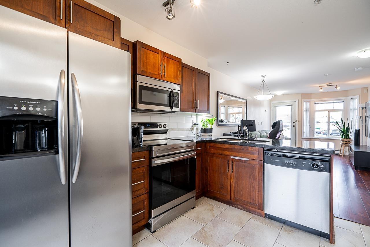 271 20170 FRASER HIGHWAY, Langley