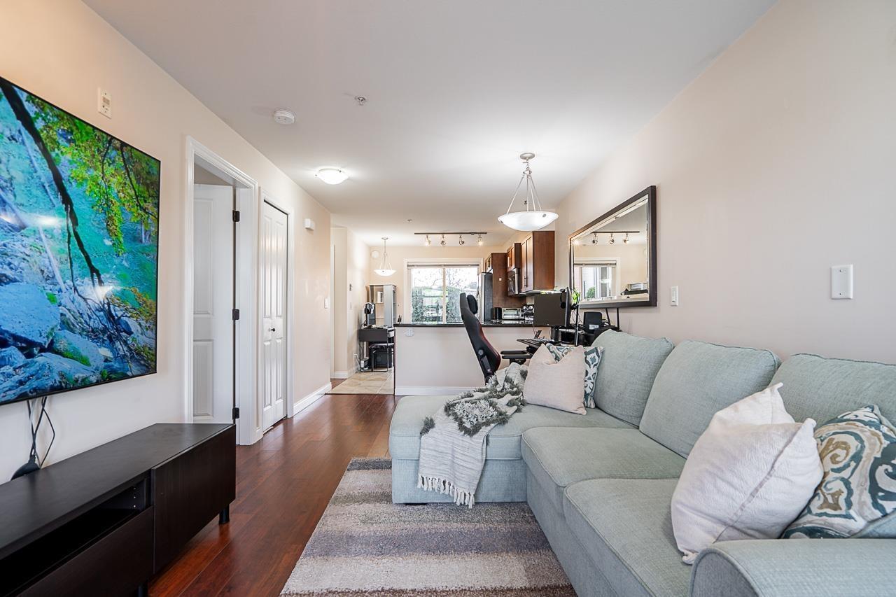 271 20170 FRASER HIGHWAY, Langley