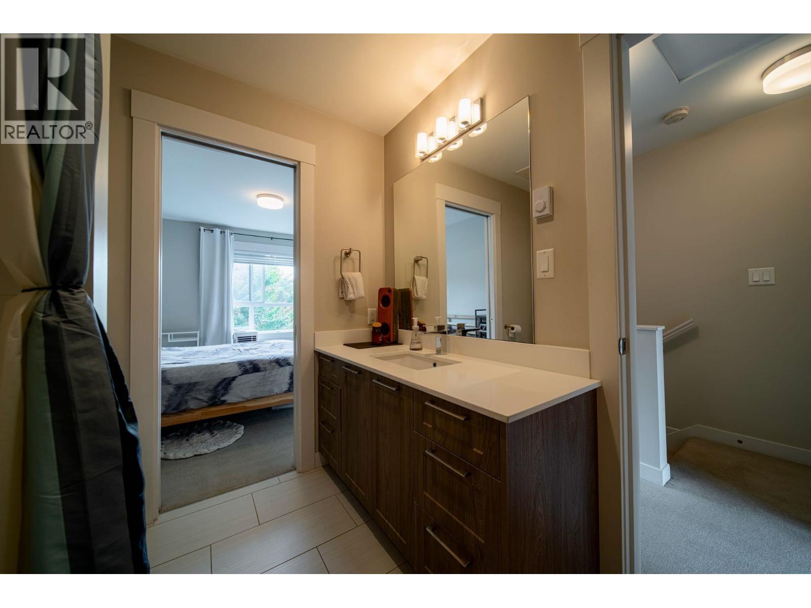 21 38684 BUCKLEY AVENUE, Squamish