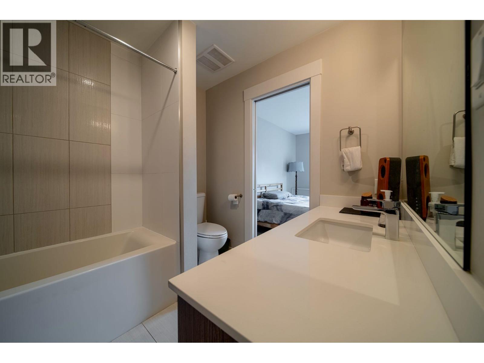 21 38684 BUCKLEY AVENUE, Squamish
