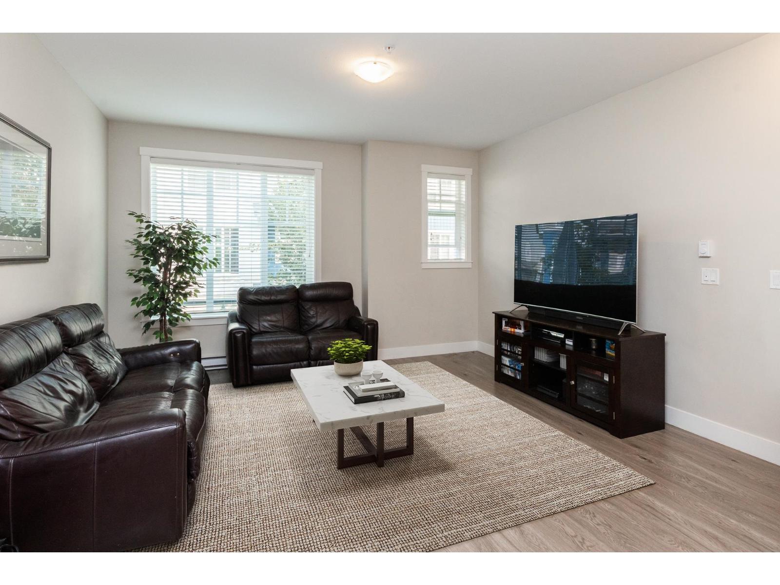 41 20498 82 AVENUE, Langley