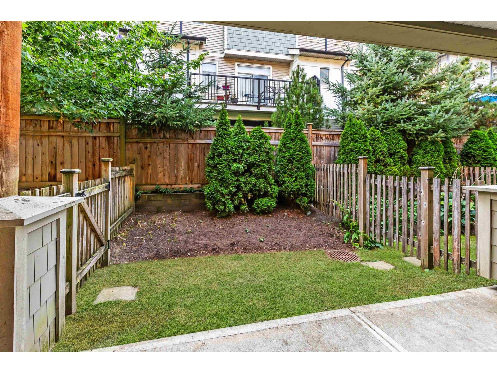 41 20498 82 AVENUE, Langley