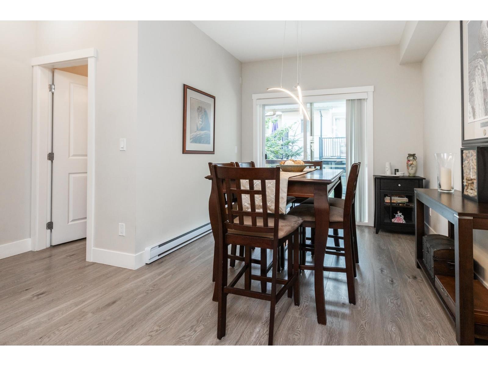 41 20498 82 AVENUE, Langley