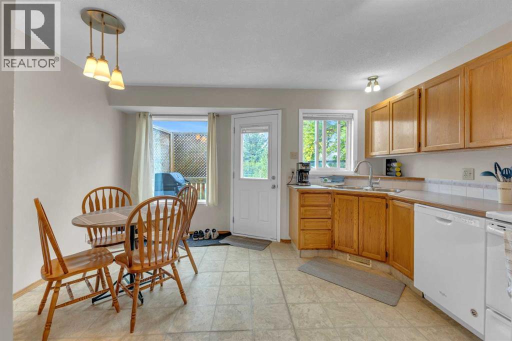 5428 45 Street, Lacombe
