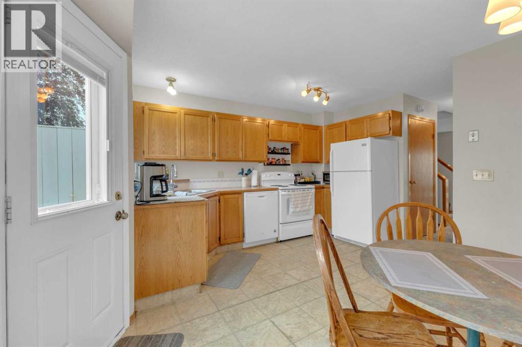 5428 45 Street, Lacombe