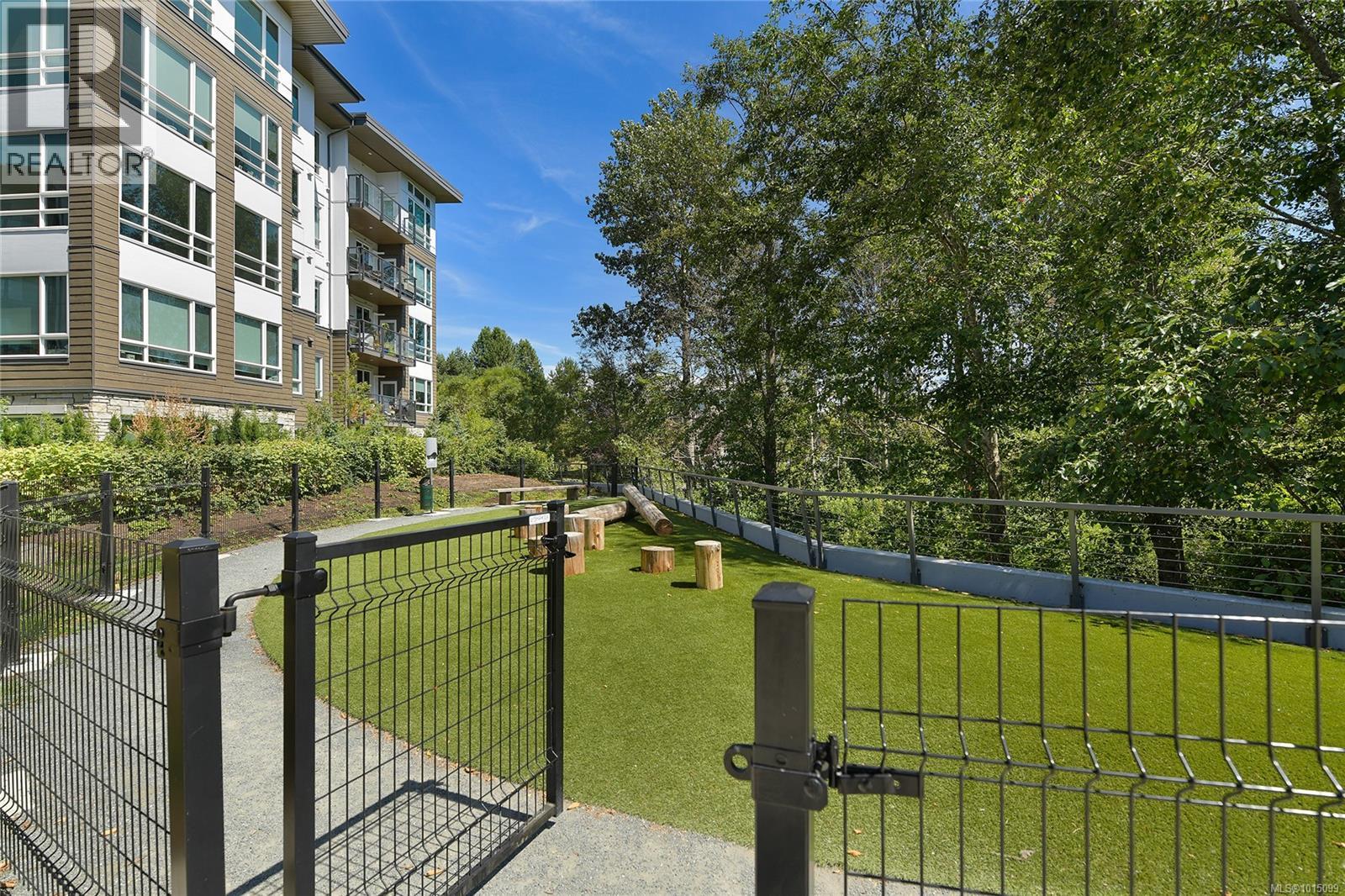 127 920 REUNION Avenue, Langford