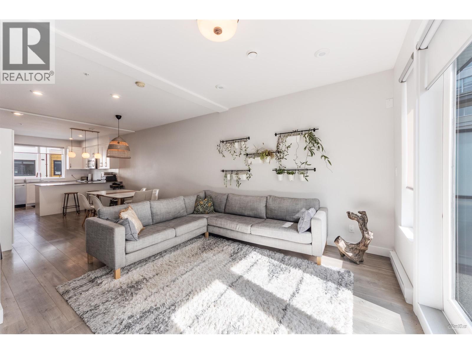 69 1188 MAIN STREET, Squamish