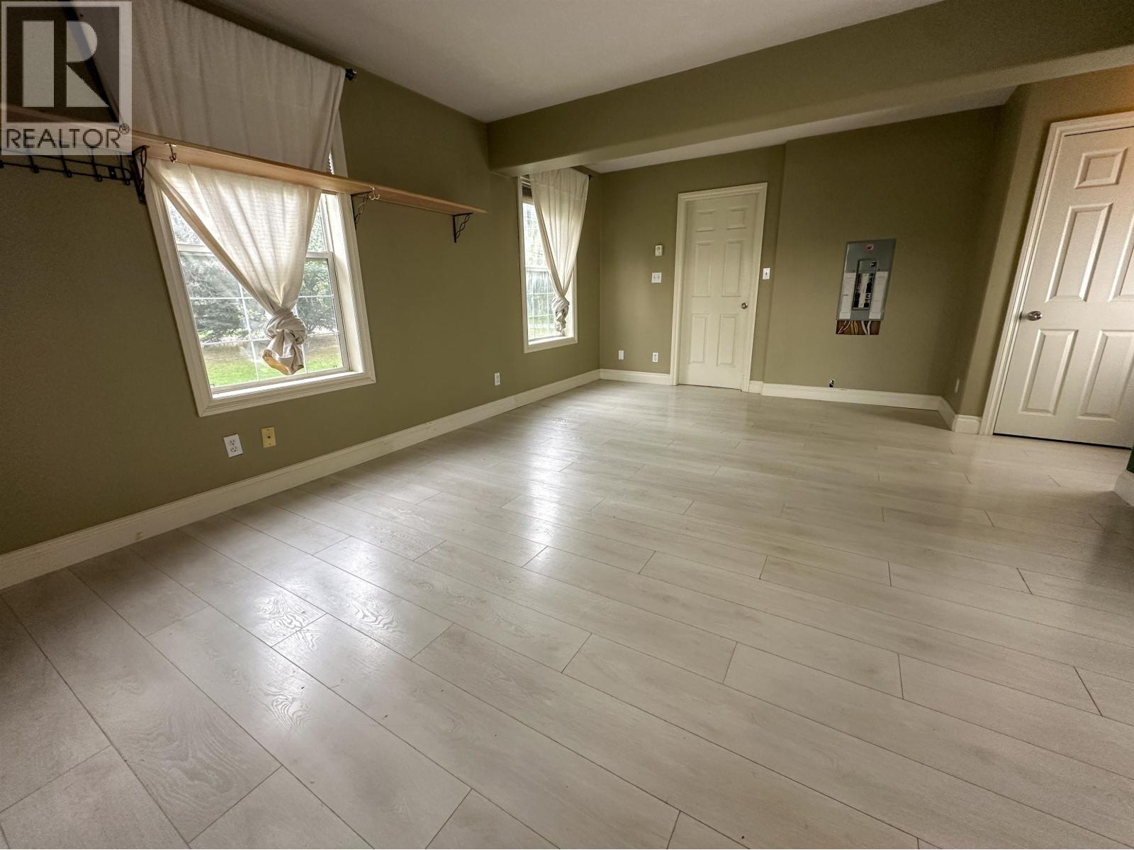 1130 FUNK ROAD, Vanderhoof