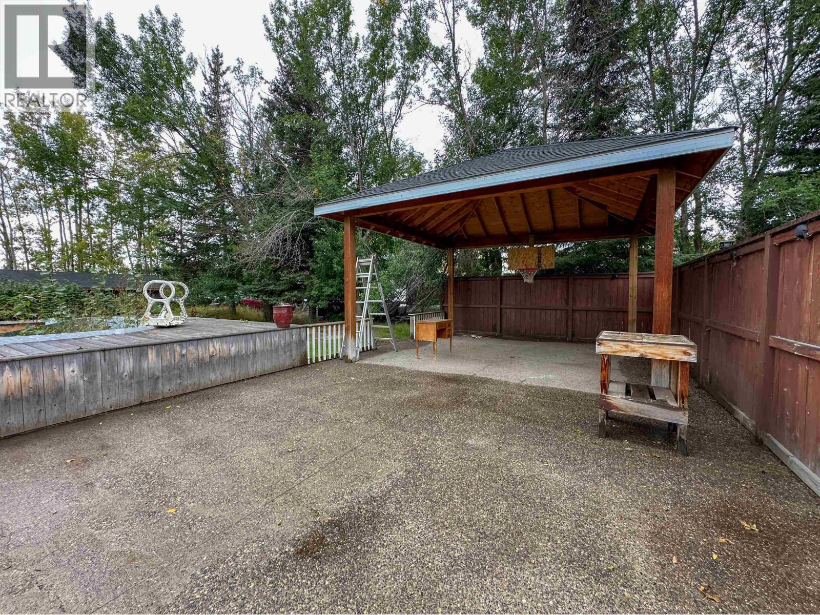 1130 FUNK ROAD, Vanderhoof