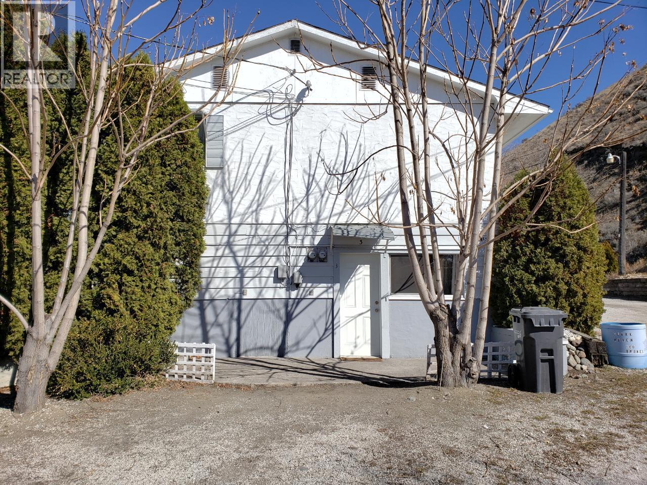 100 BARNES Street - 14