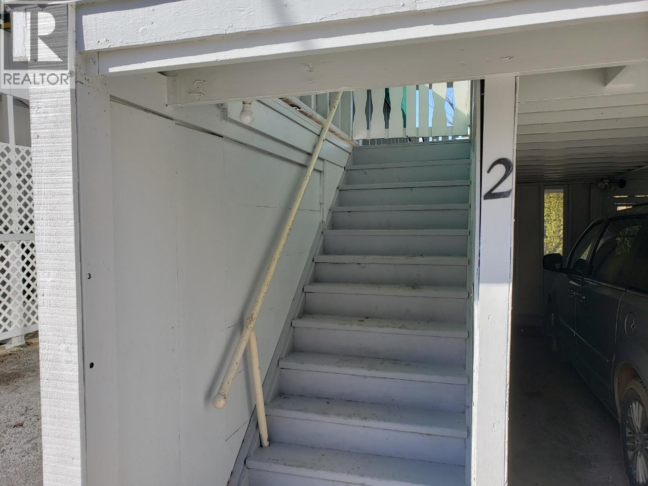 100 BARNES Street - 21