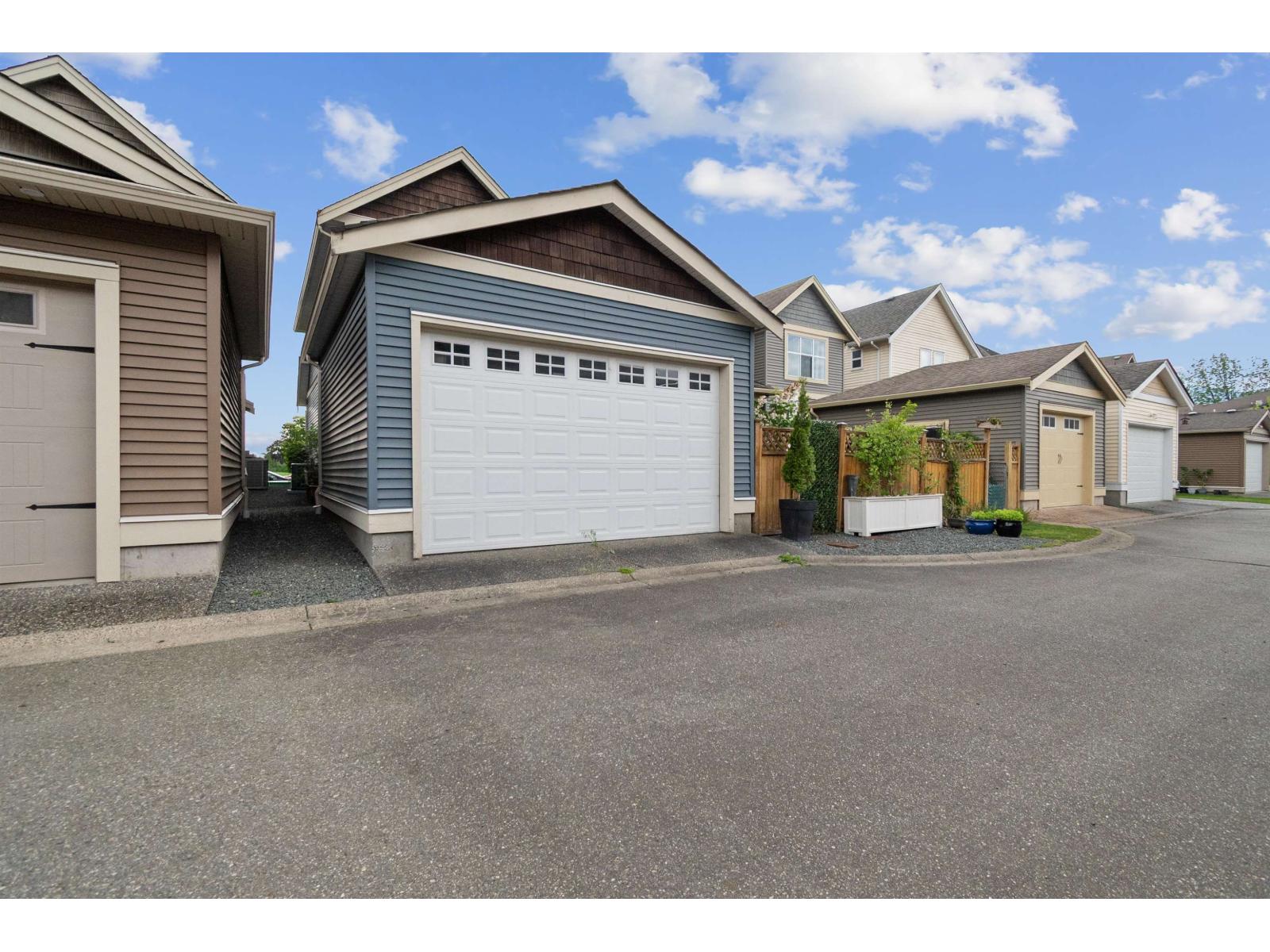 1516 MACKAY CRESCENT, Agassiz, Agassiz