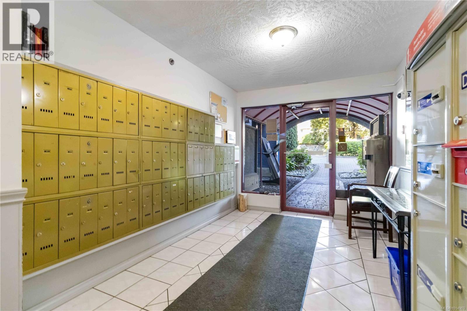 104 545 Manchester Road, Victoria