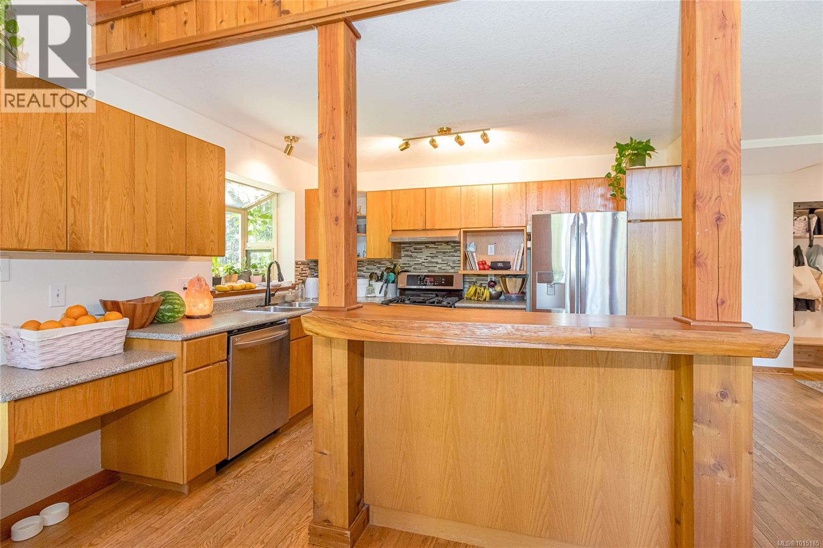 3211 Colpman Rd, Cobble Hill