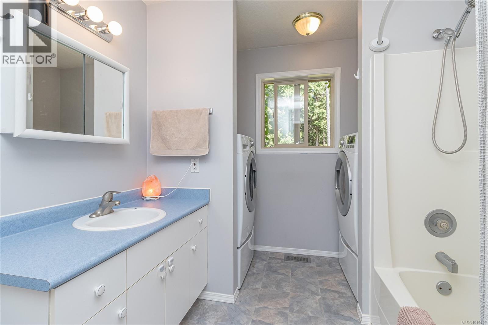 3211 Colpman Rd, Cobble Hill