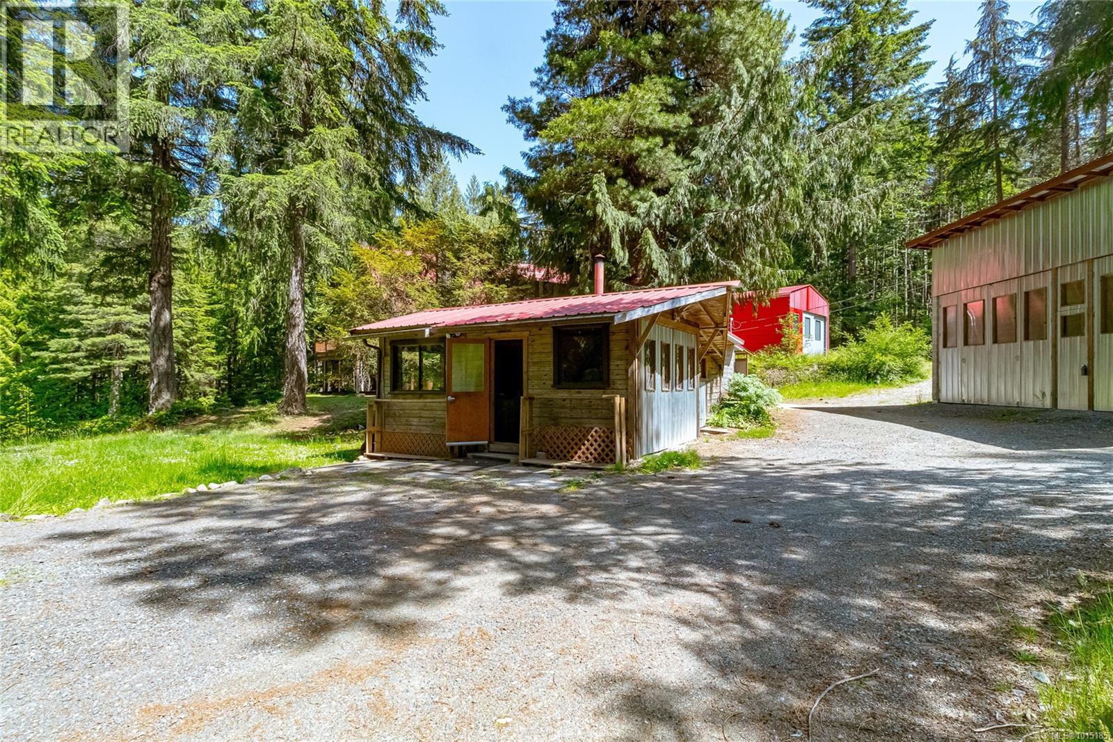 3211 Colpman Rd, Cobble Hill