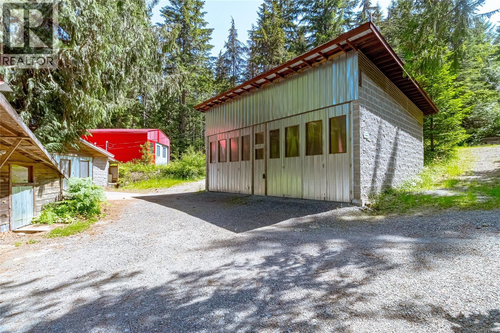 3211 Colpman Rd, Cobble Hill
