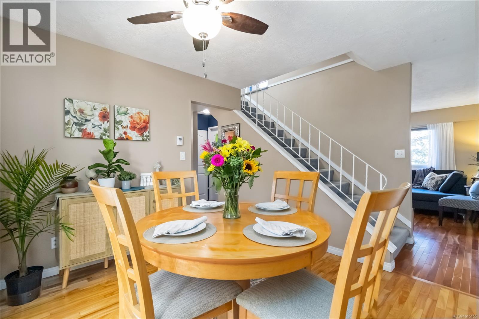 24 3981 Nelthorpe St, Saanich