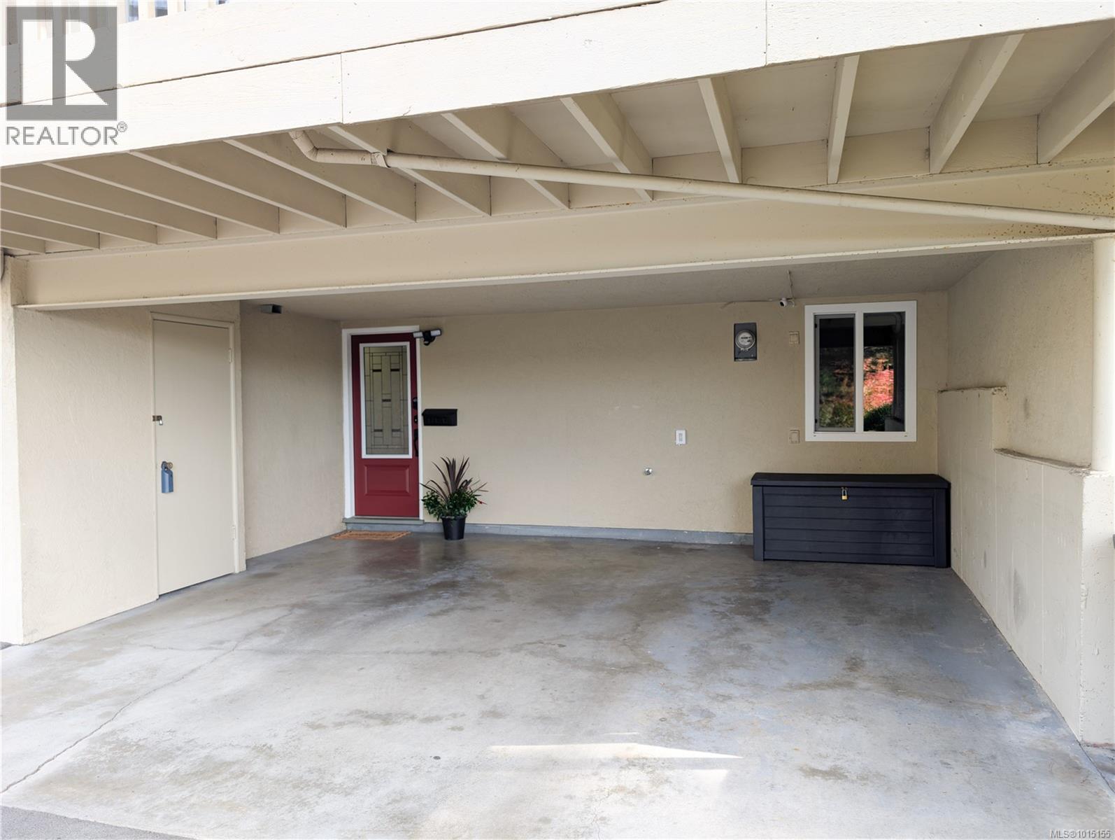 24 3981 Nelthorpe St, Saanich
