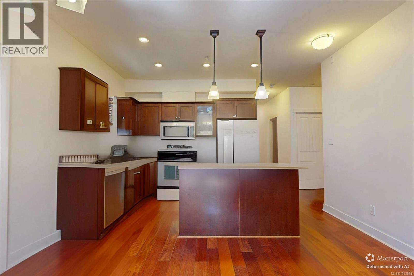 103 201 Nursery Hill Drive, View Royal