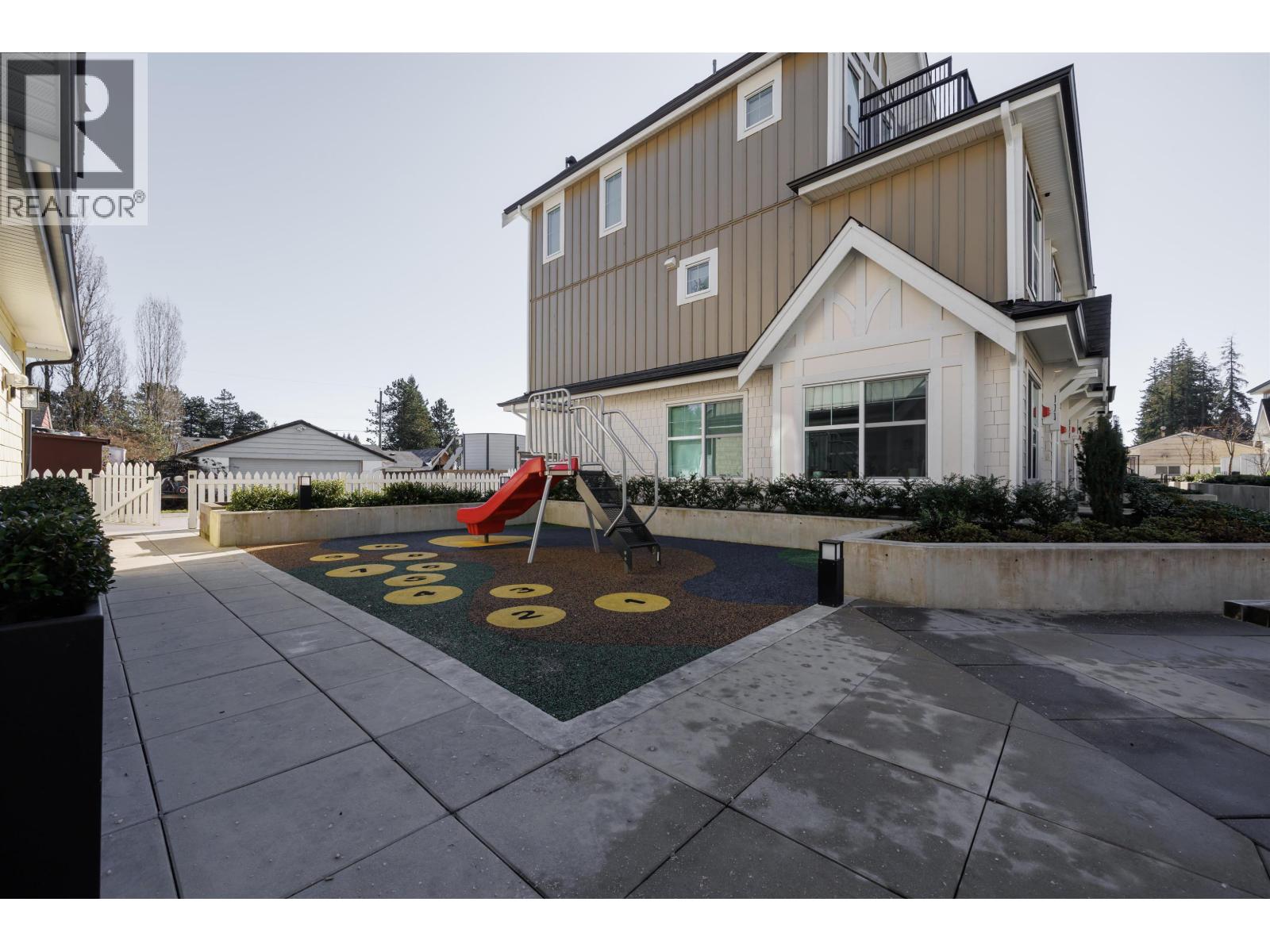 119 707 ROBINSON STREET, Coquitlam