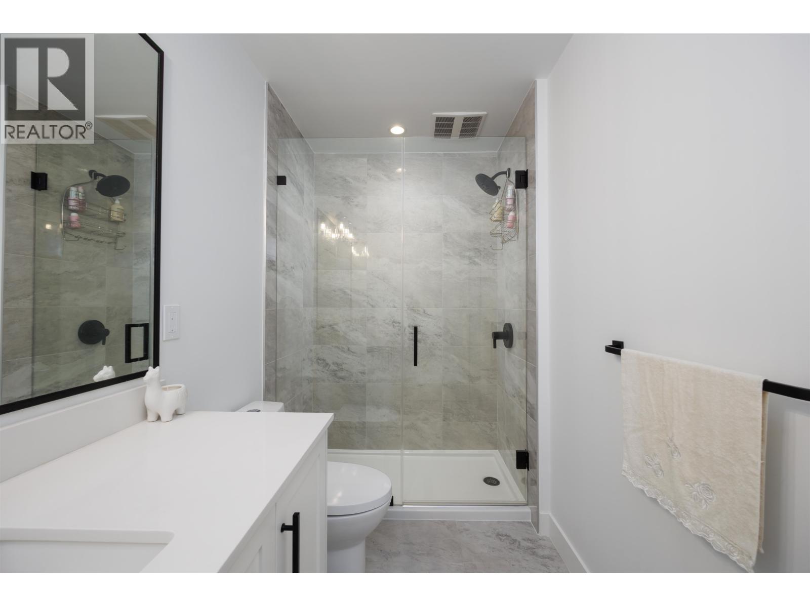 119 707 ROBINSON STREET, Coquitlam