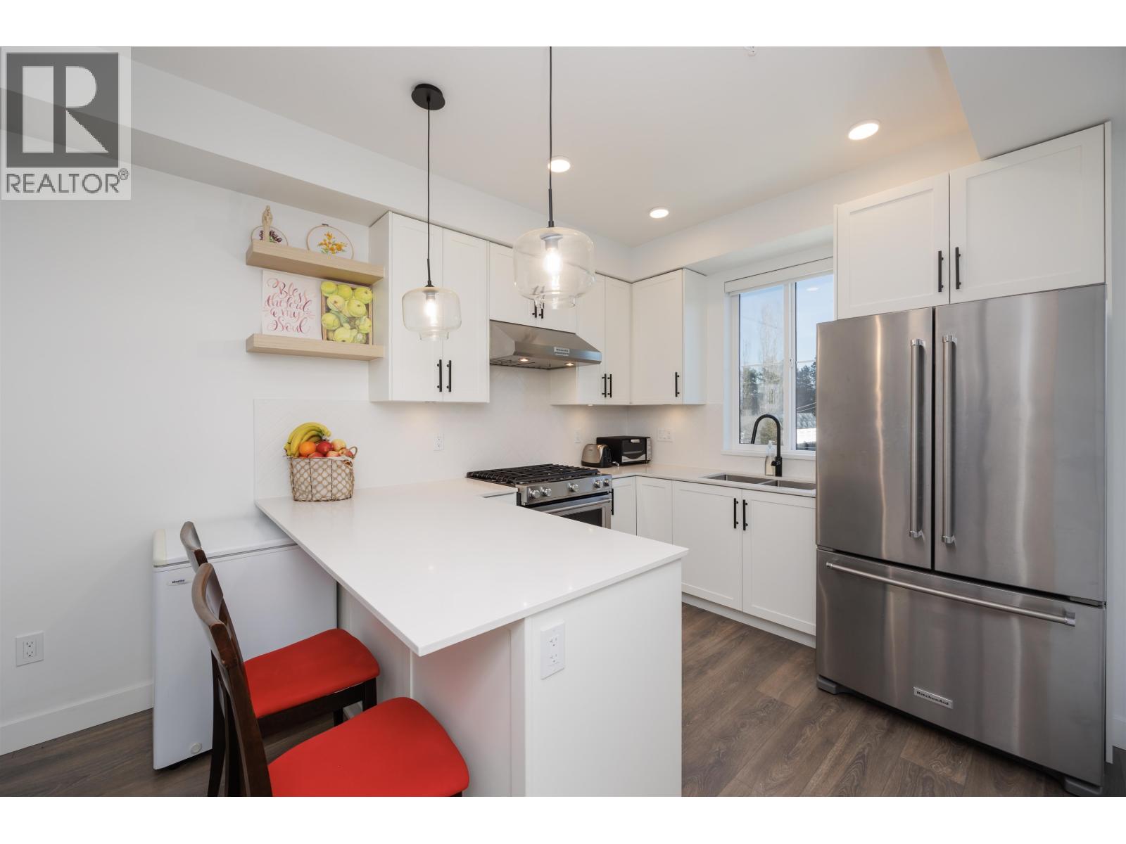 119 707 ROBINSON STREET, Coquitlam