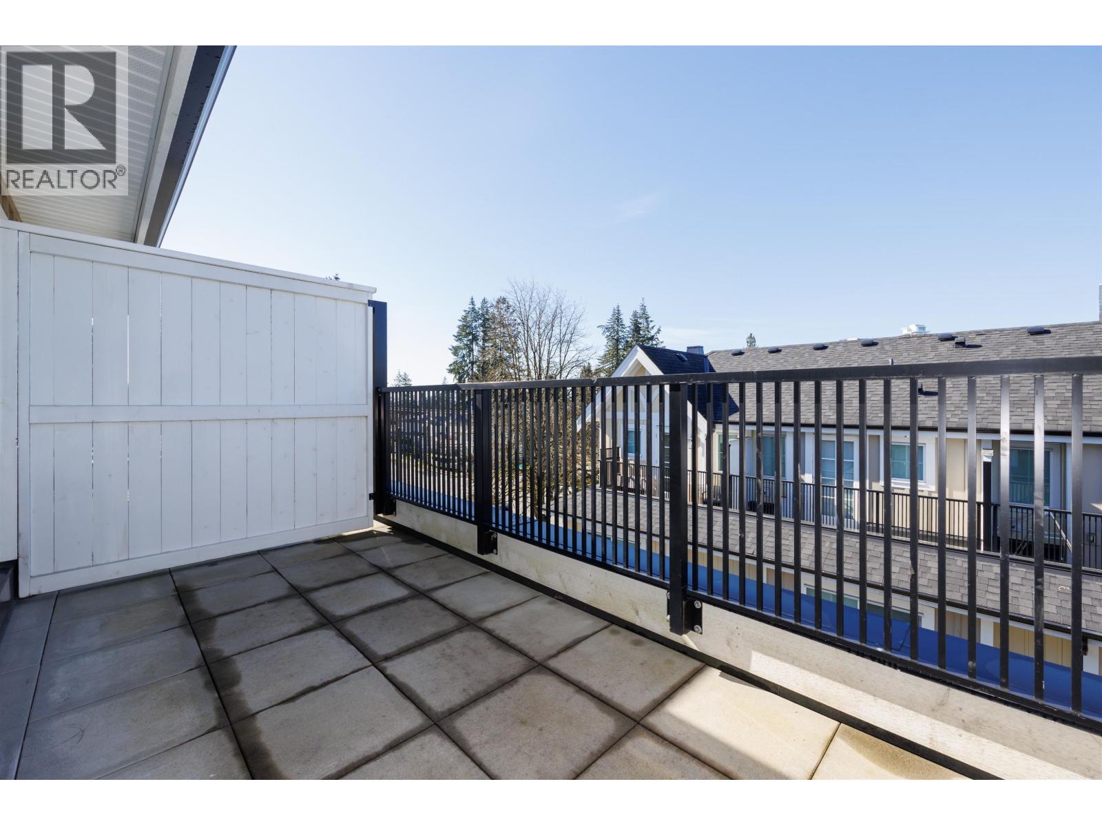 119 707 ROBINSON STREET, Coquitlam