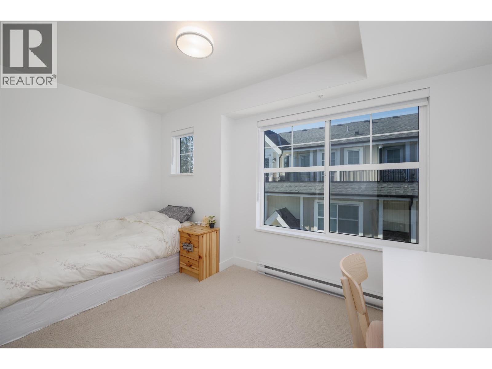 119 707 ROBINSON STREET, Coquitlam