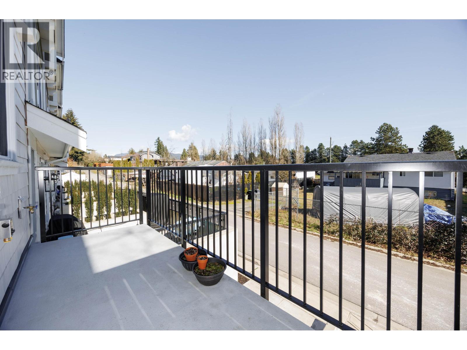 119 707 ROBINSON STREET, Coquitlam