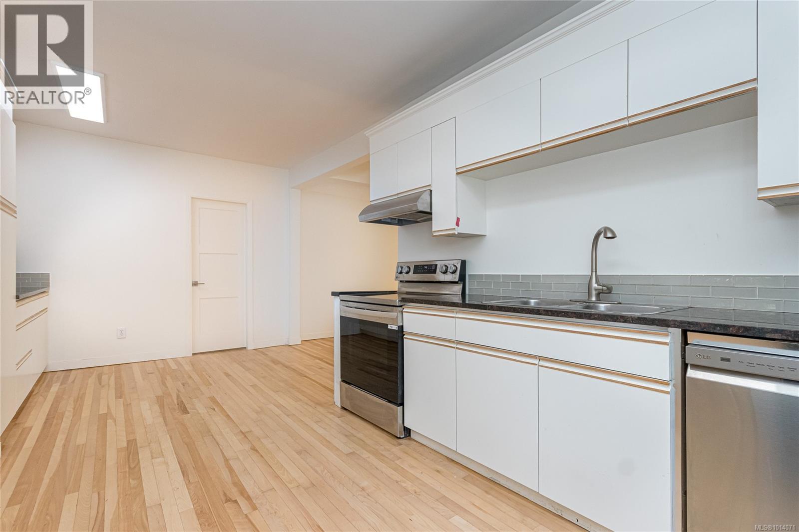  988 Latoria Road, Langford