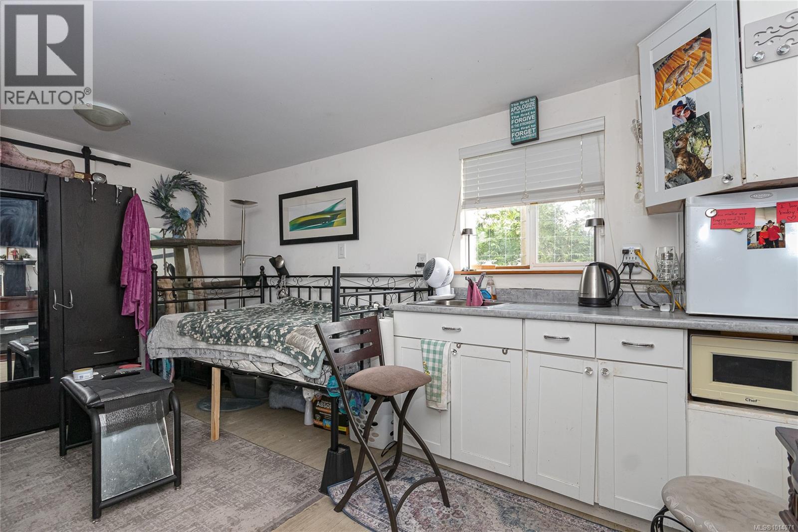  988 Latoria Road, Langford