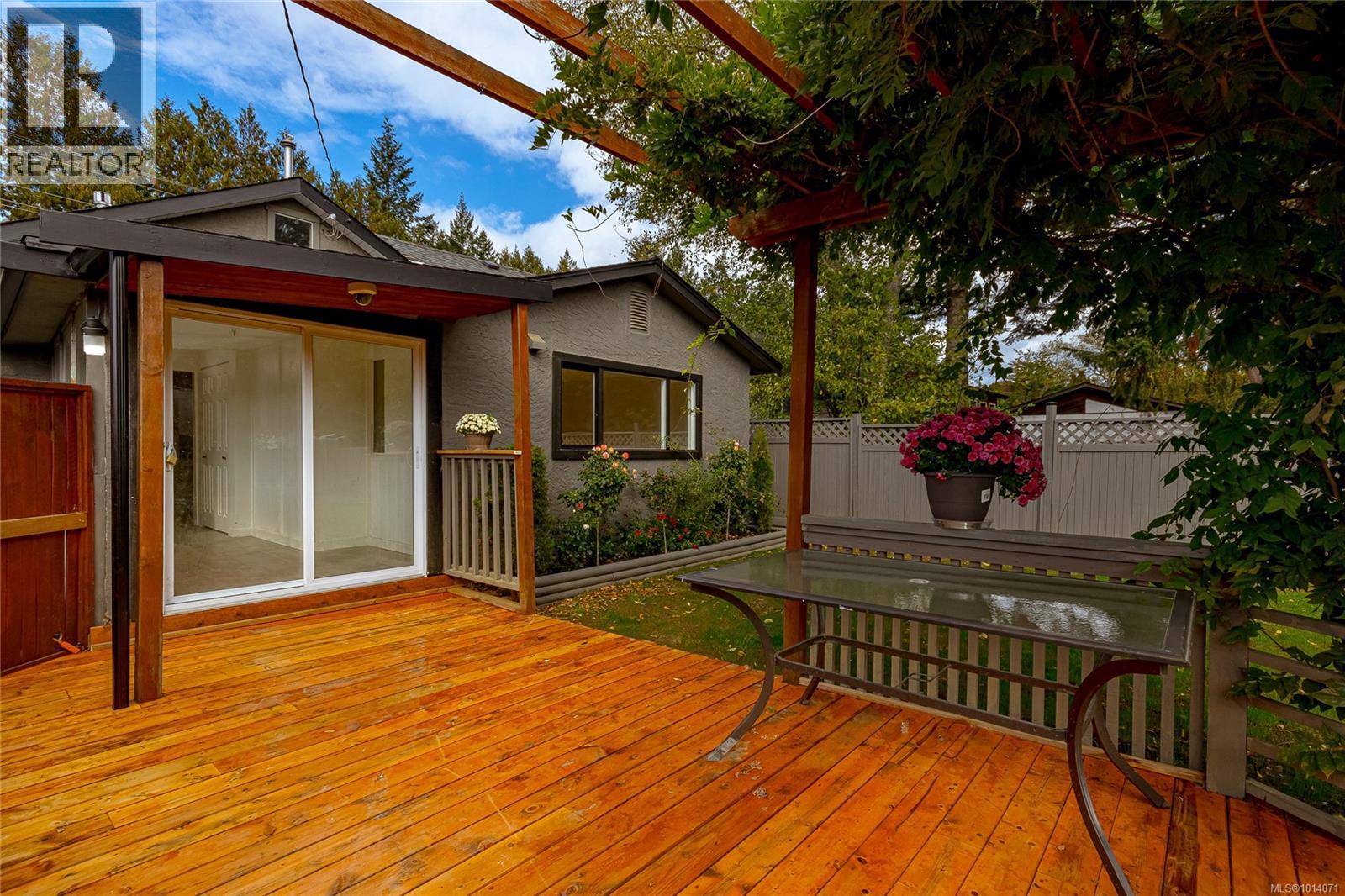  988 Latoria Road, Langford