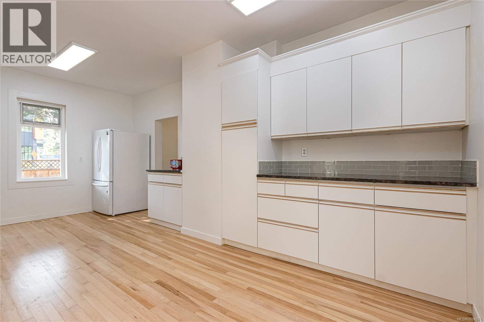  988 Latoria Road, Langford