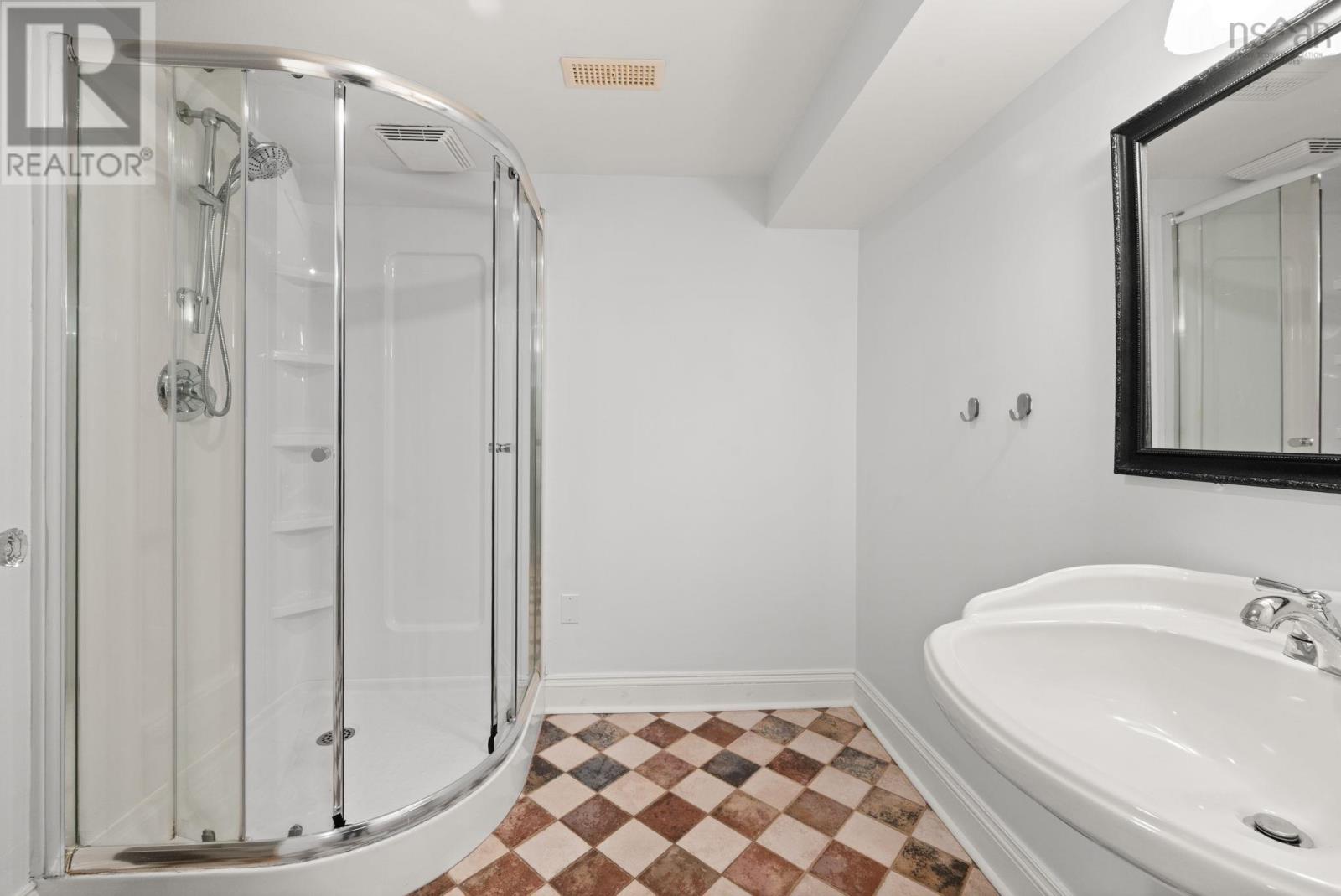 Property 26 of 43 of 1139 Dalhousie Street